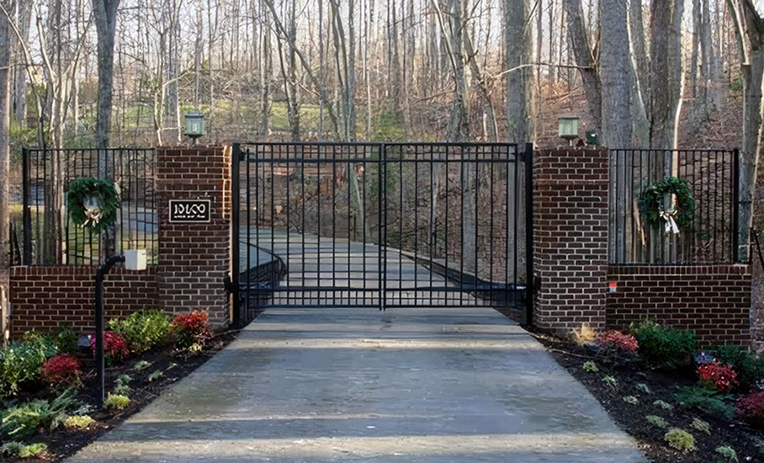 Modern Driveway Gate Ideas & Designs: Stylish Entryways